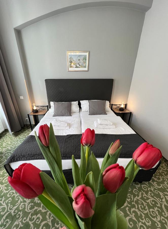 Hotel Boston Karlovy Vary Bagian luar foto