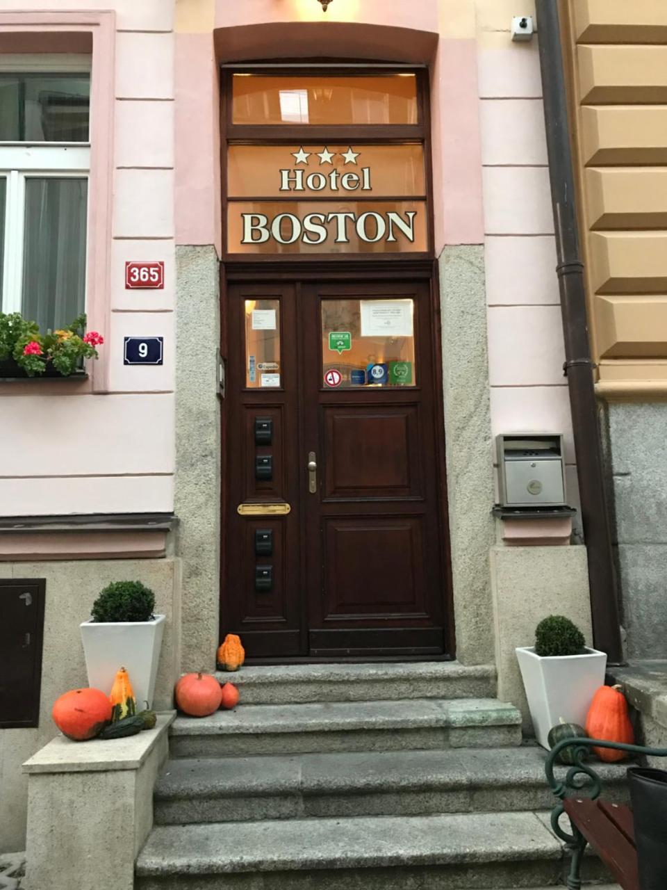 Hotel Boston Karlovy Vary Bagian luar foto